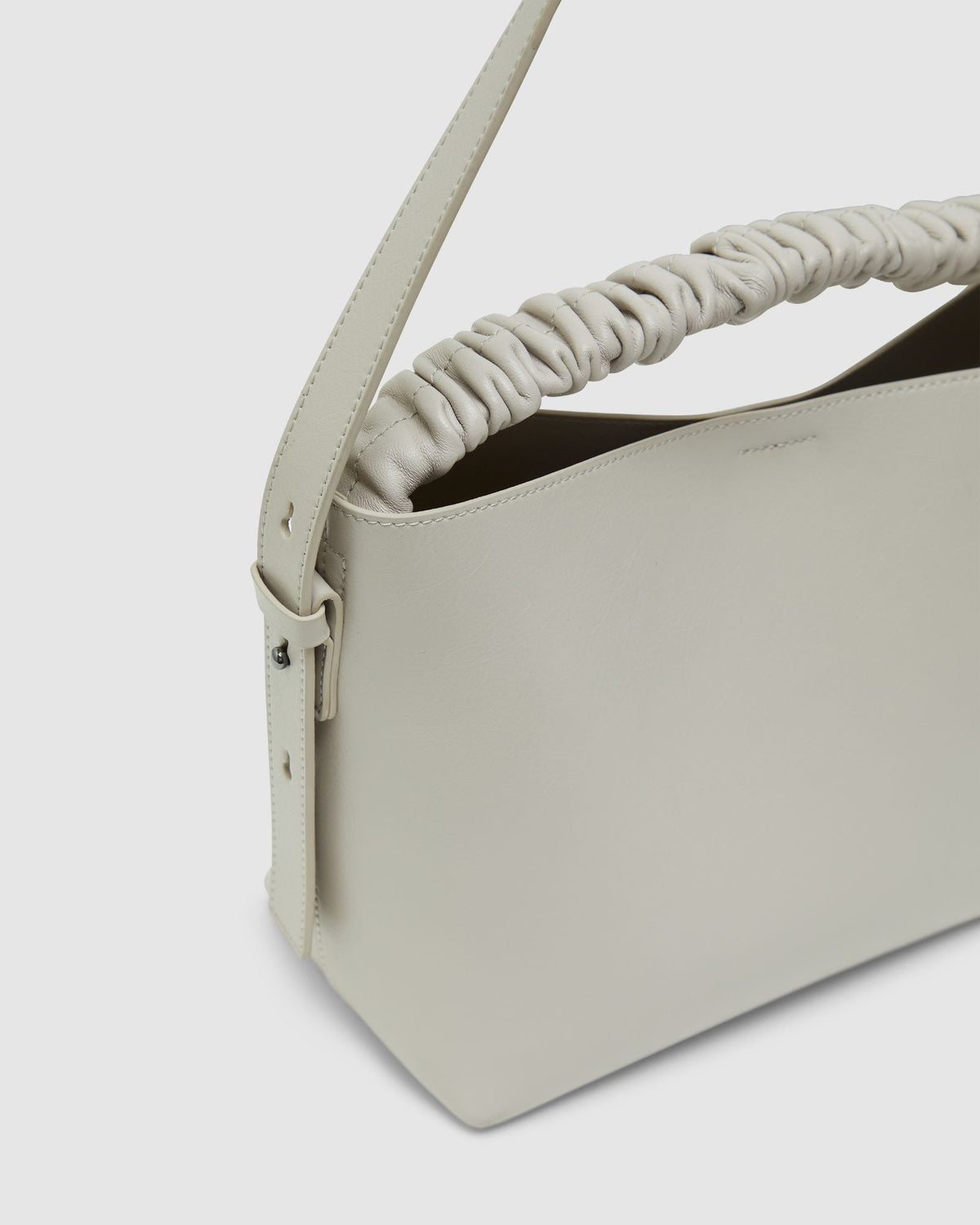 Veda Mini Hobo