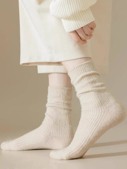 6 雙女冬季羊毛純色襪子