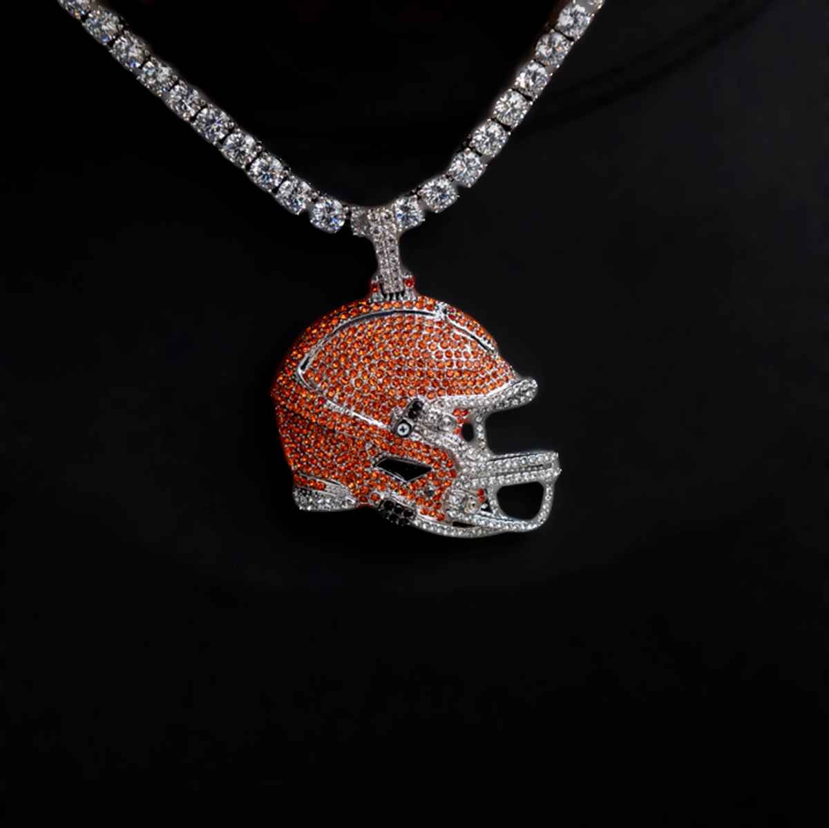 2025 Cleveland Browns Team Helmet Pendant - White Gold