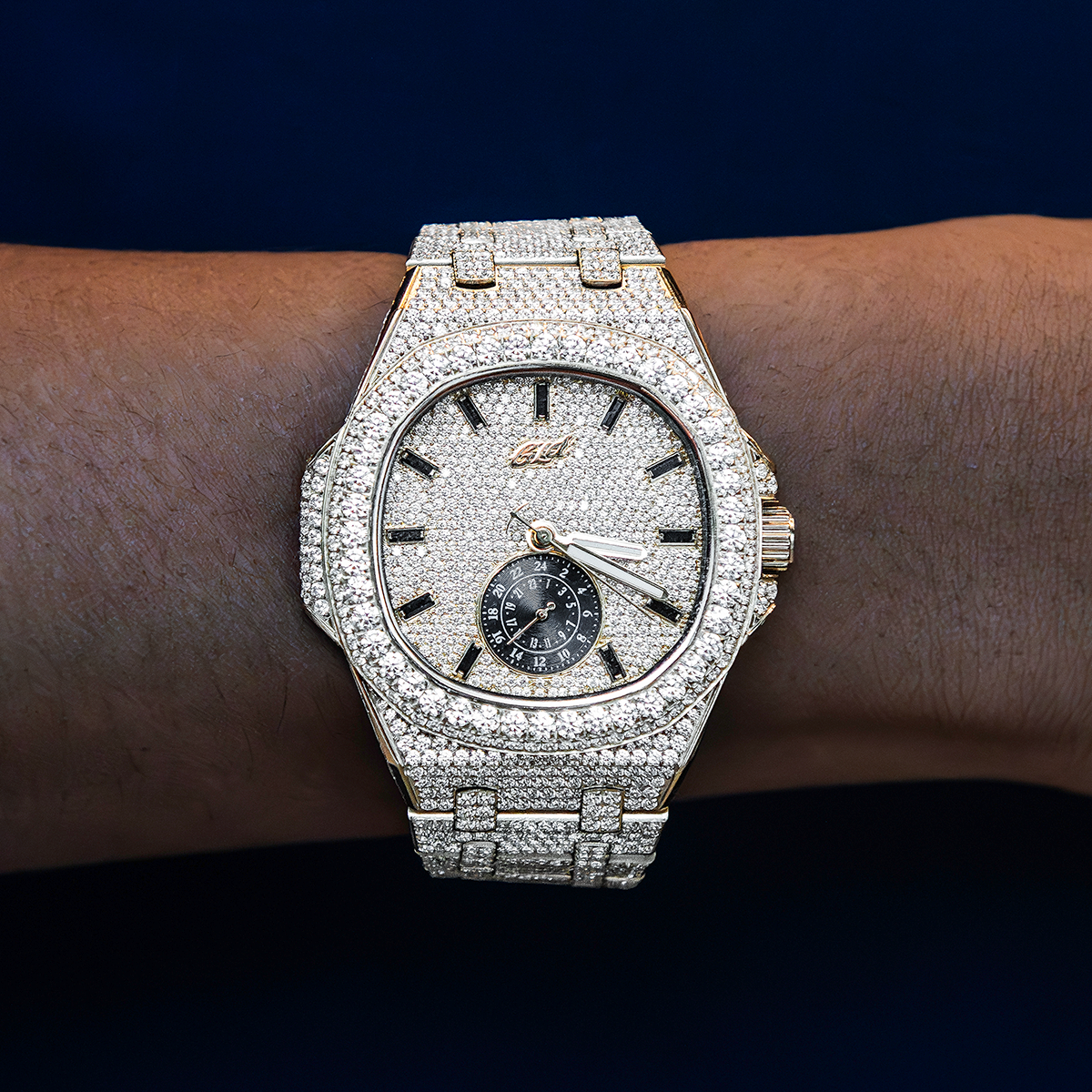 39MM Visionary Moissanite Fully Iced Case & Steel Band Watch - Yellow Gold