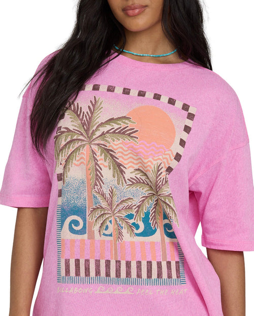 feel the heat tee