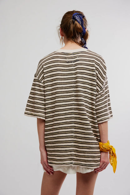 all love stripe pocket tee