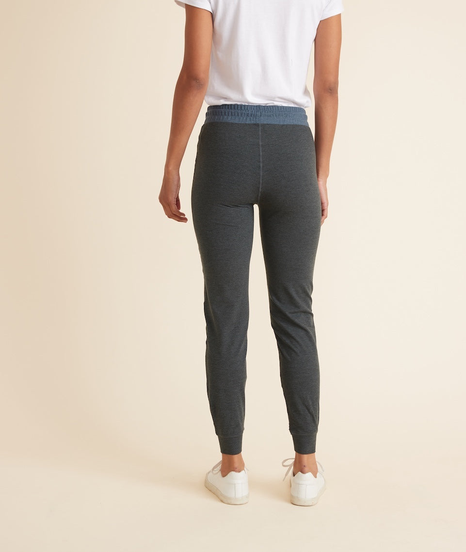 Women's Sport Jogger in Charcoal