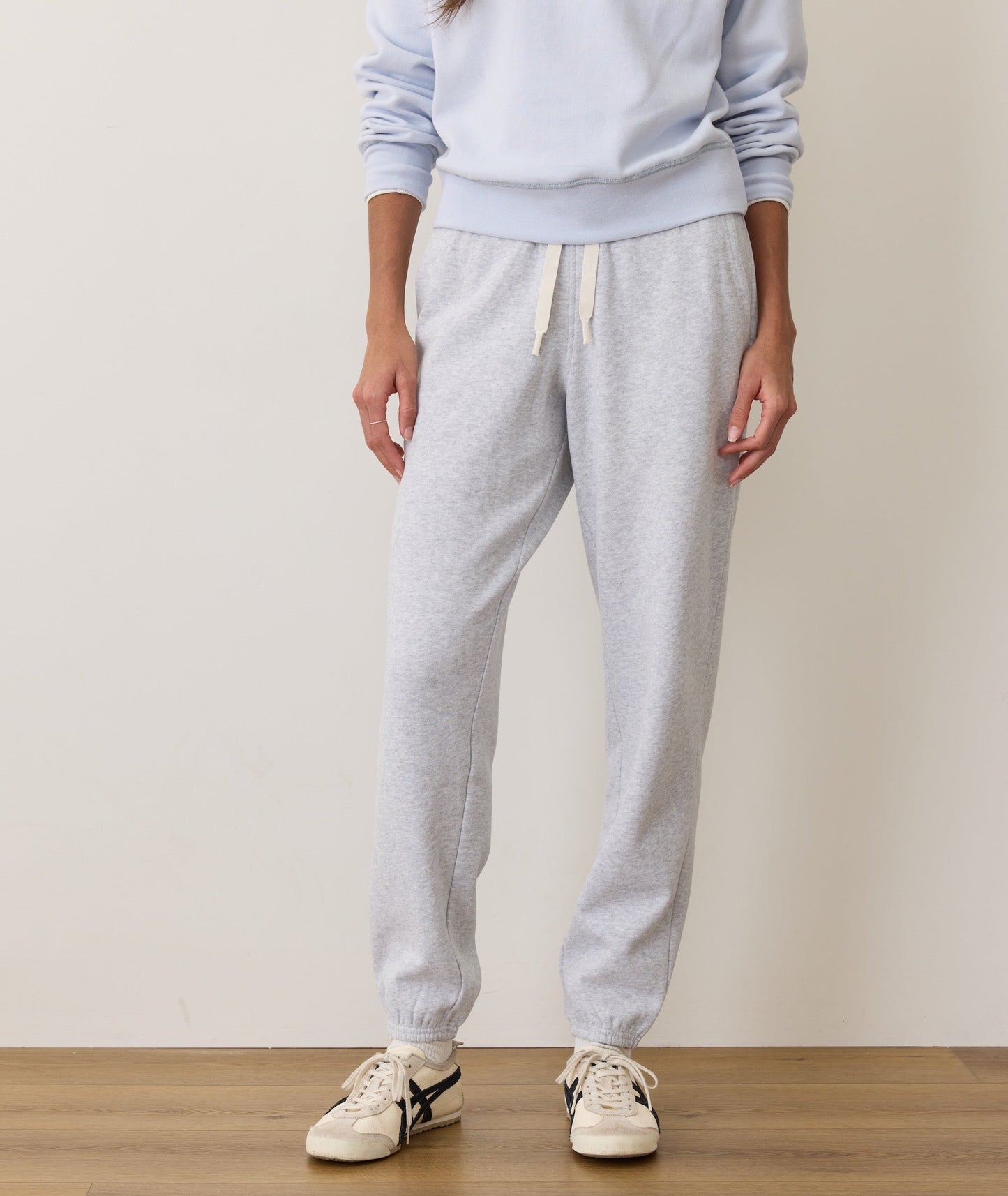 Women's Cloud 9 Fleece Sweatpant in Light Heather Grey