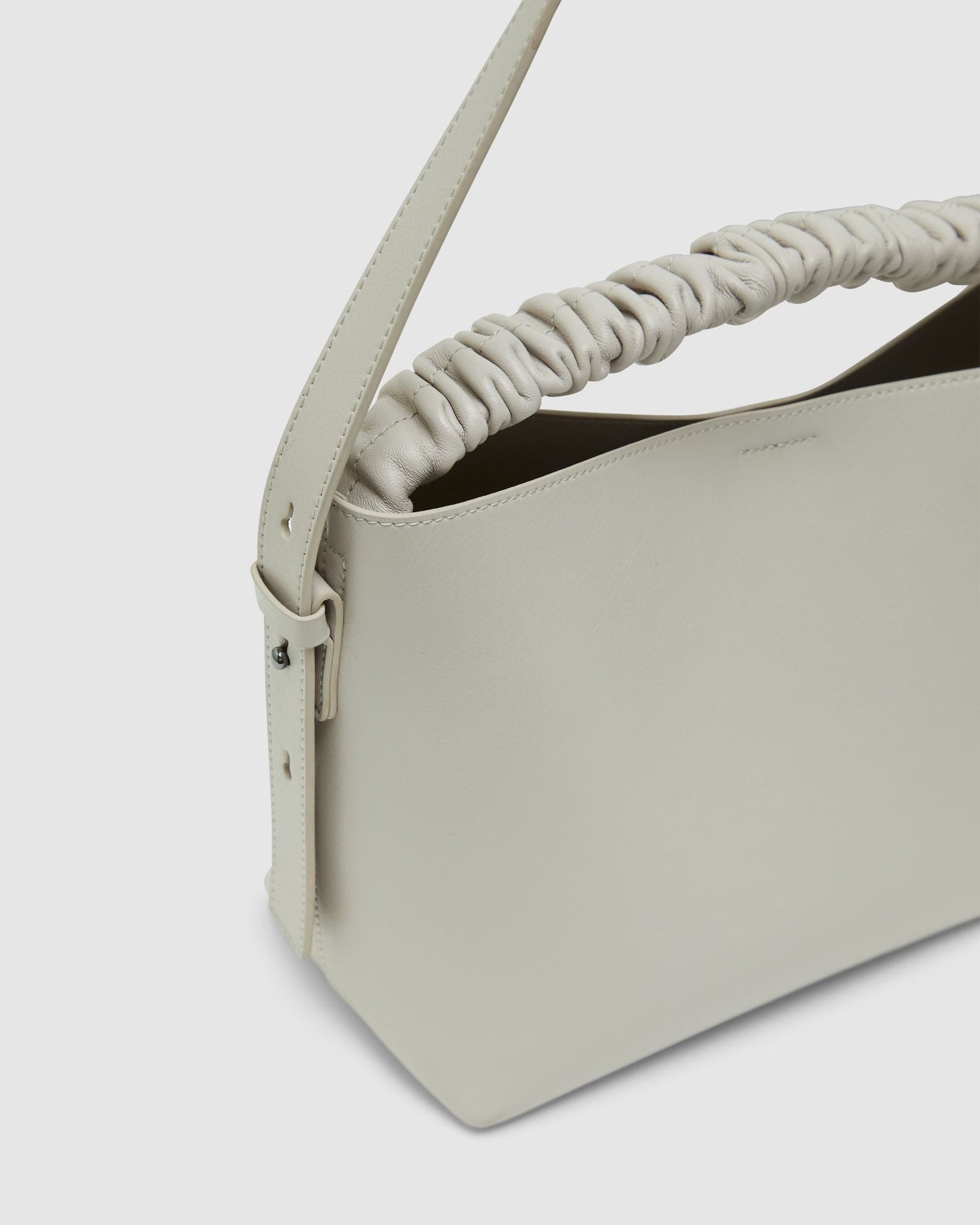 Veda Mini Hobo