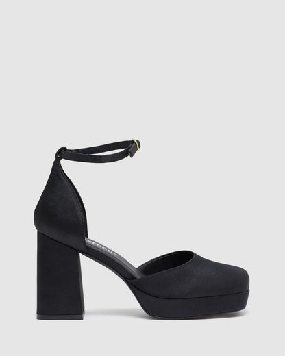 Victoria Closedtoe Platform
