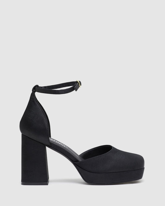 Victoria Closedtoe Platform