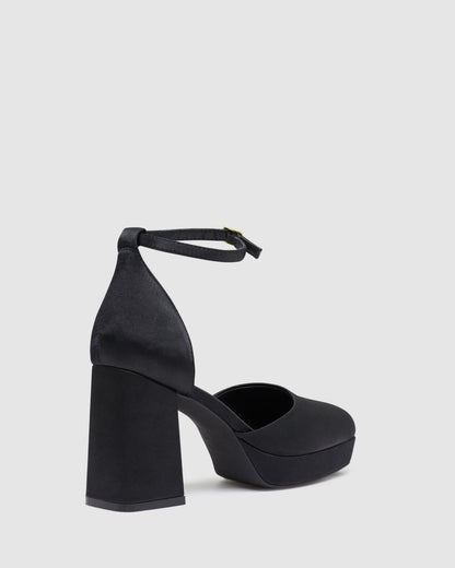 Victoria Closedtoe Platform