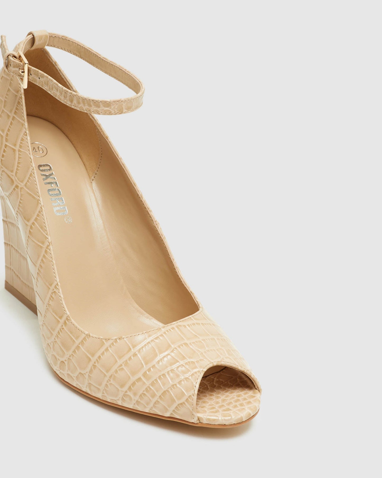 Viola Wedge Heel Shoes