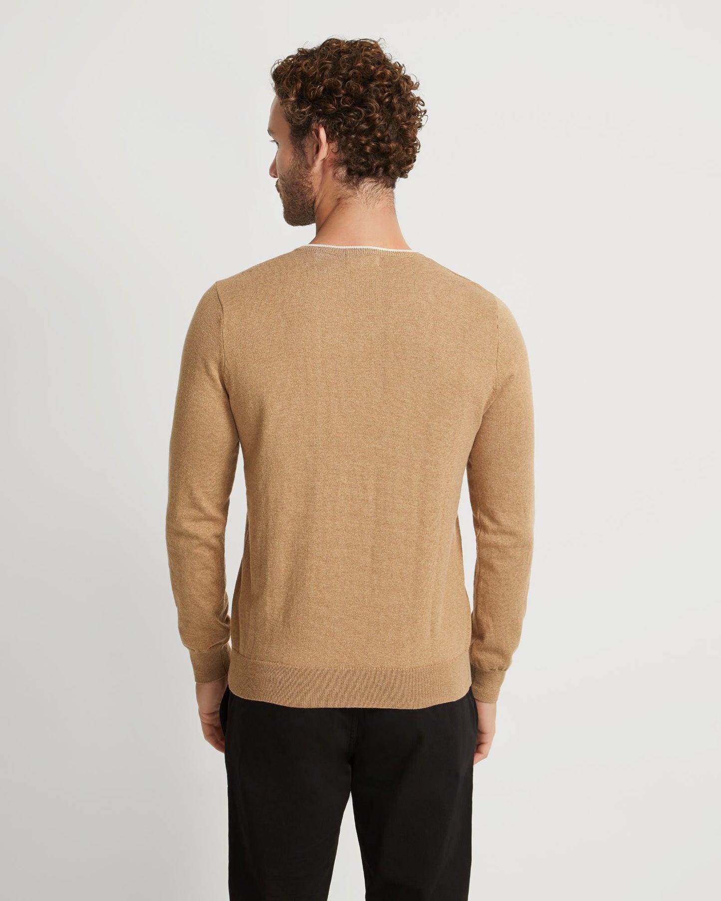 Tipping V-Neck Knitted Top
