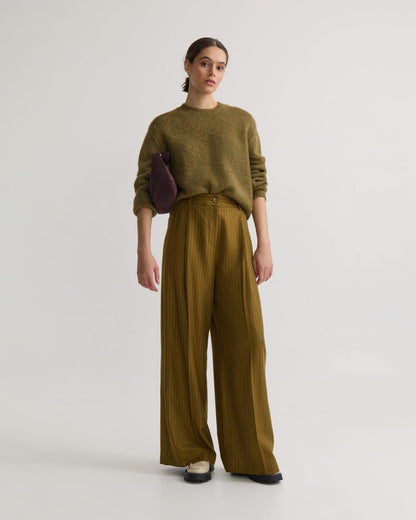 Totty Soft Yarn Crew Neck