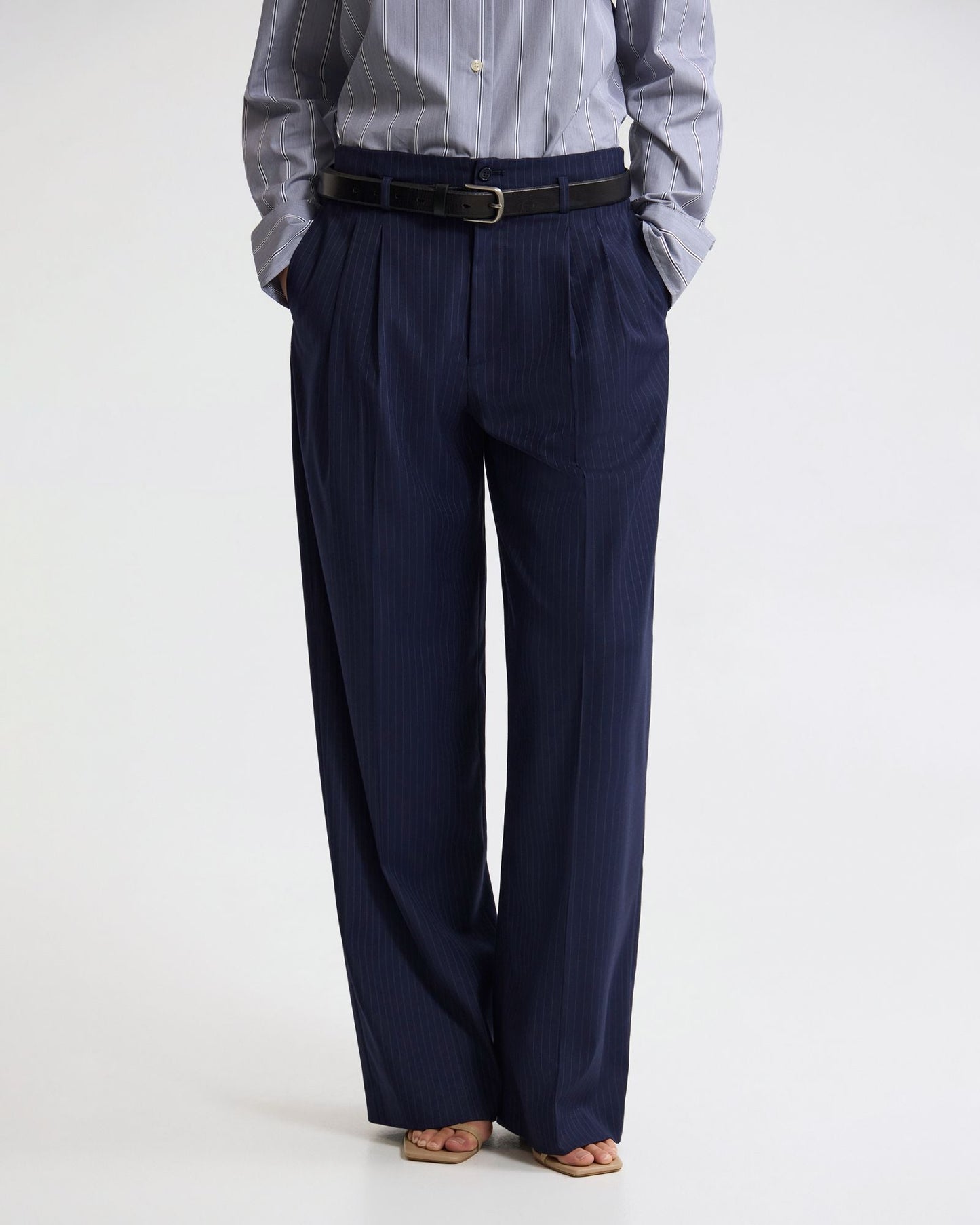 Thea Low Belt Loop Pant