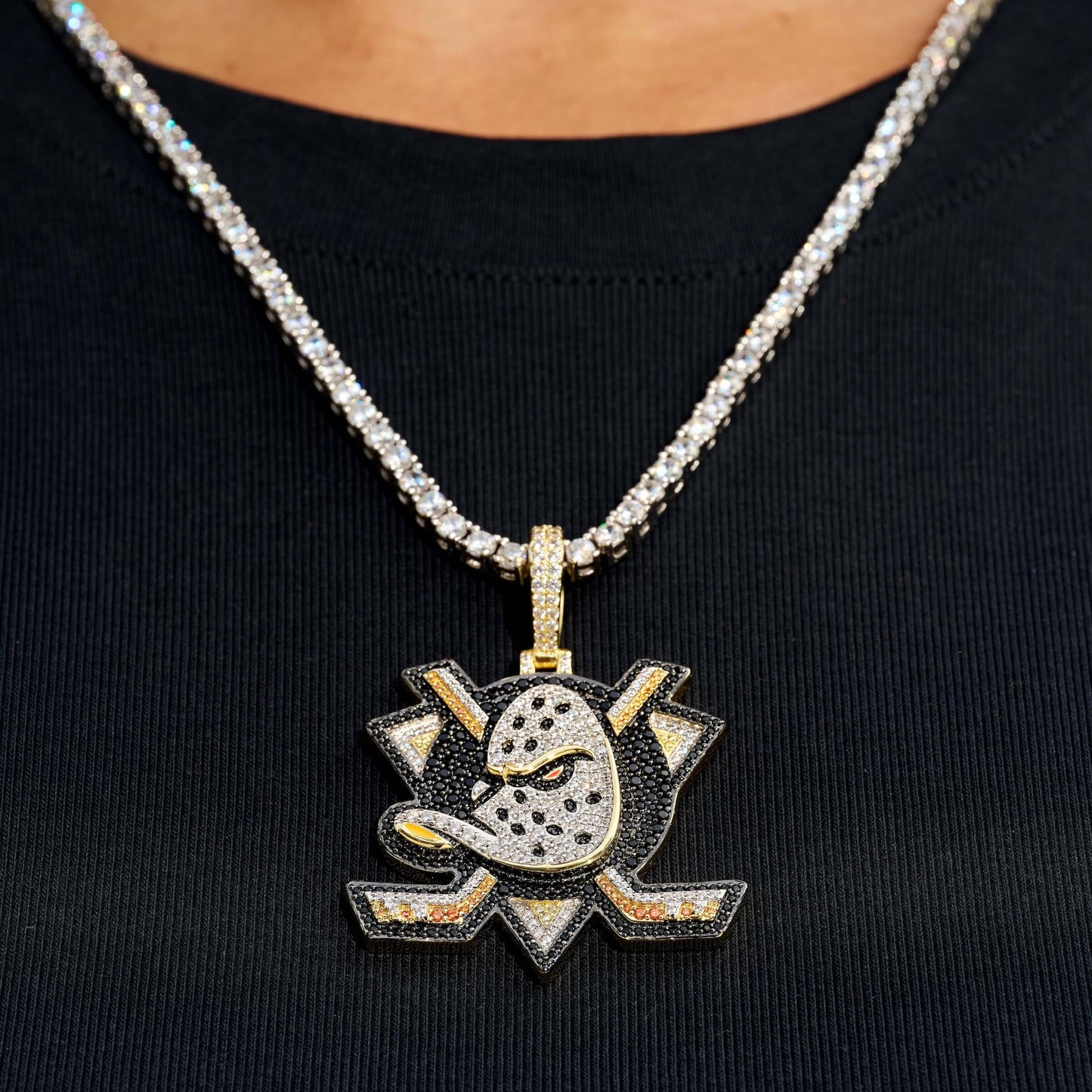 Anaheim Ducks Official NHL Logo Pendant in Yellow Gold