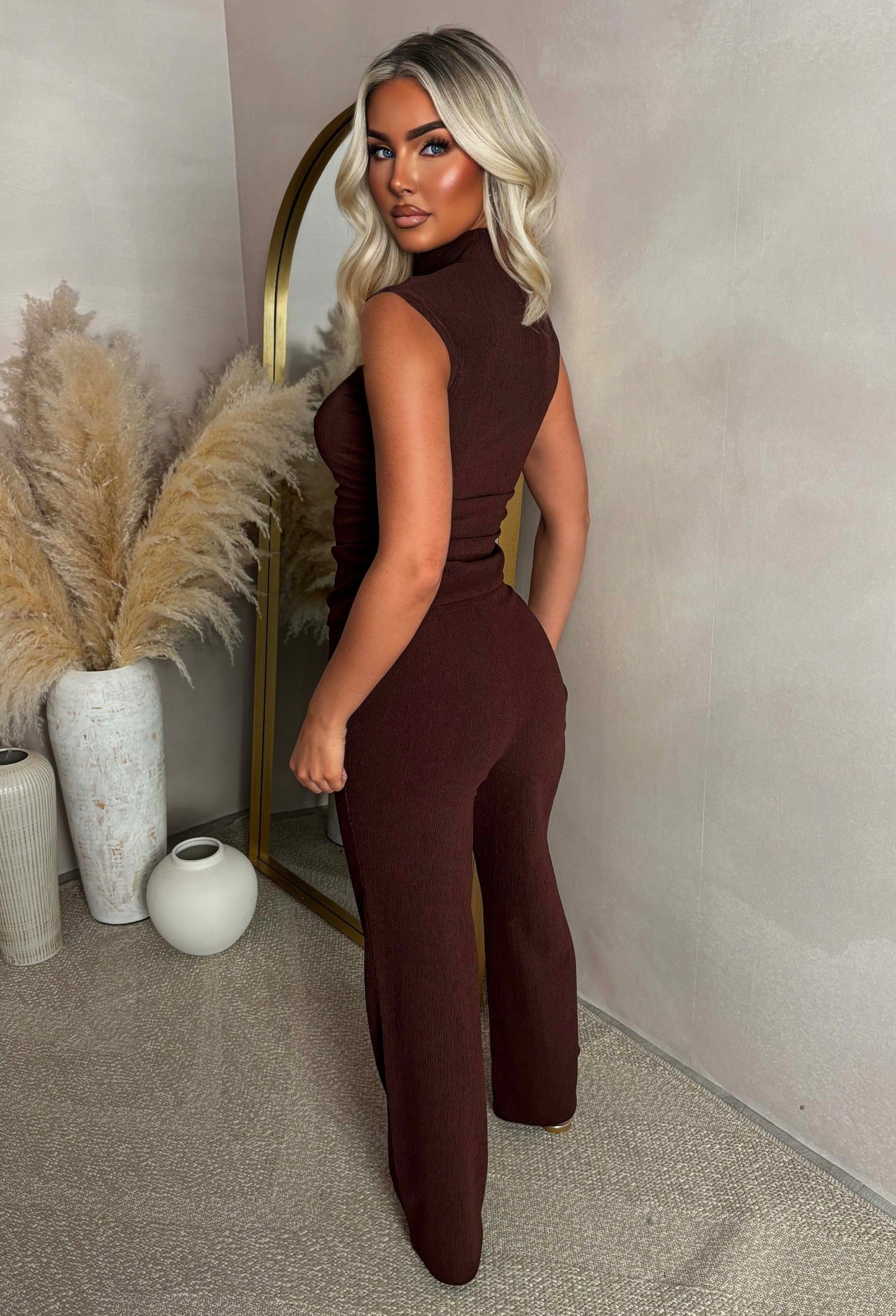 Boarding Babe Brown Basic Crinkle Co-ord Set