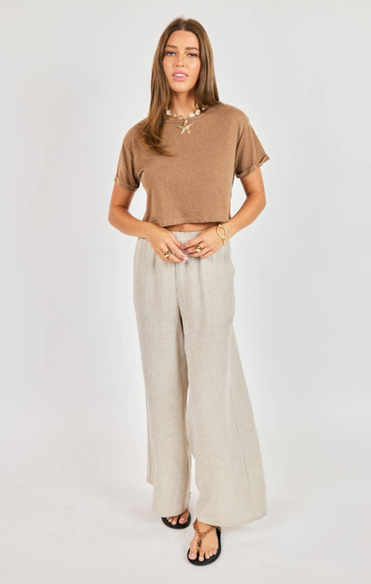 sand toys cropped tee